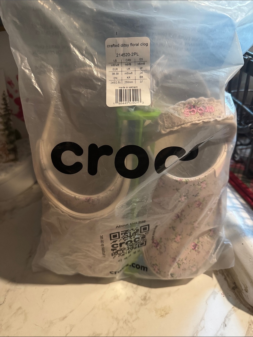 CROCS Pink Floral Canvas Clog with Heel Strap - Picture 4 of 4